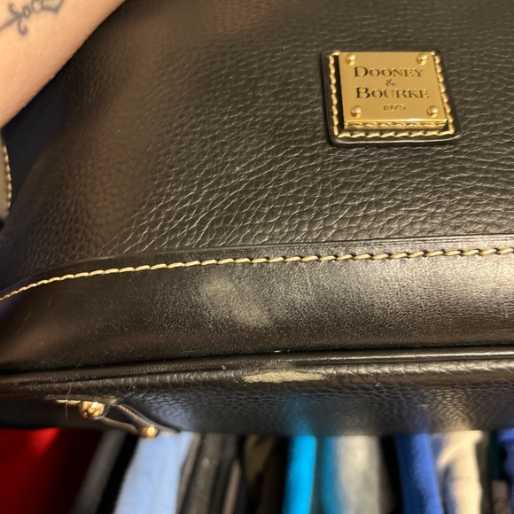 EUC Dooney and Bourke black purse - Picture 3 of 5